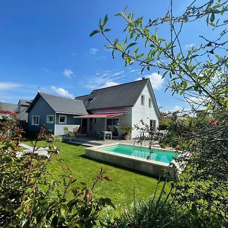 Maison En Bois Avec Piscine A 1000 M Des Plages. * Guidel